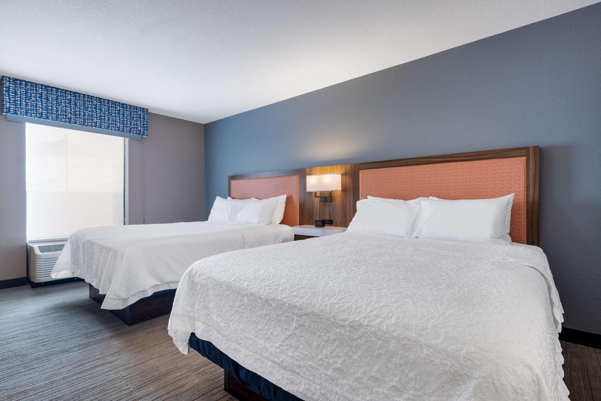 Hampton Inn Сент-Роберт Екстер'єр фото